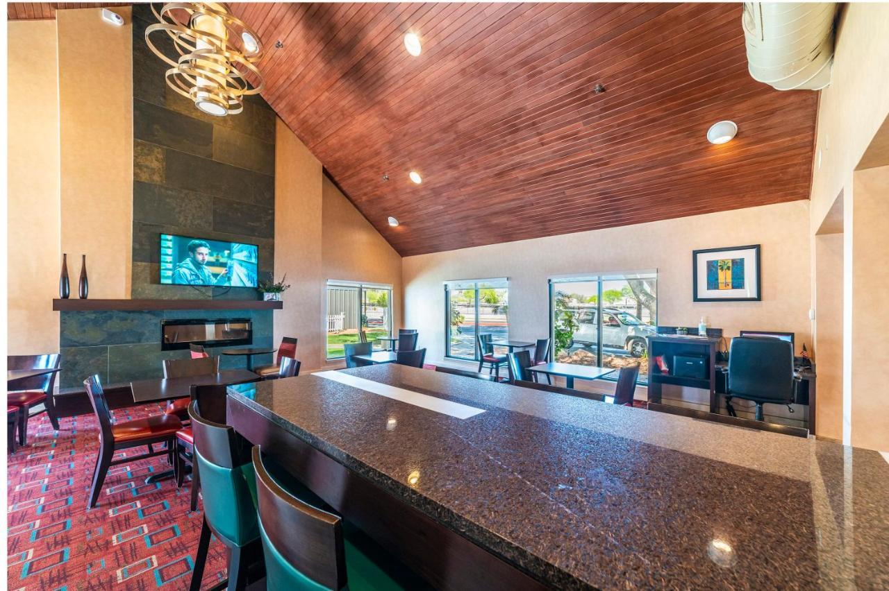 Metro Phx Downstairs Sleeps 4 Ada Accessible Apartment Phoenix