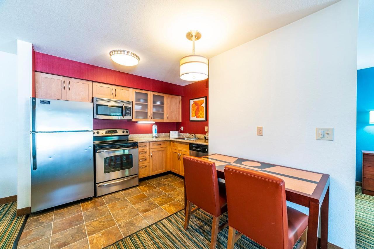 Metro Phx Downstairs Sleeps 4 Ada Accessible Apartment Phoenix