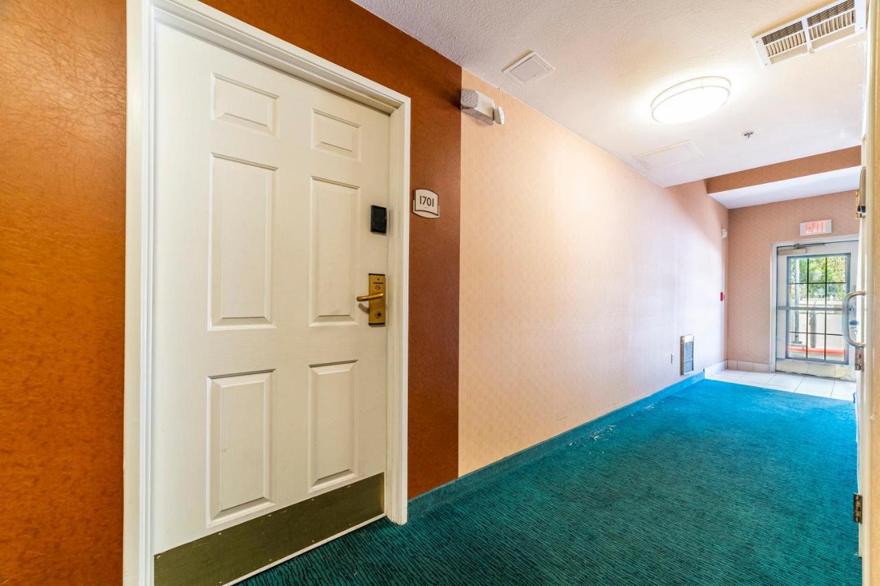 Metro Phx Downstairs Sleeps 4 Ada Accessible Apartment